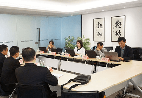 圖為座談會(huì)現(xiàn)場